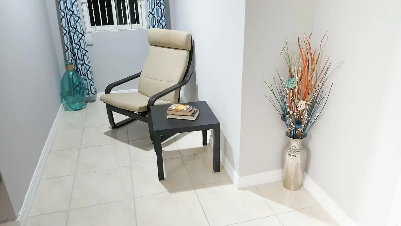 Apartamento Donhead New Kingston Apt 3